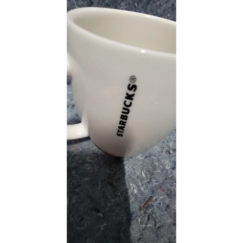 Vintage 2010 Starbucks Barrel‎ Sahpe Logo Ceramic coffee Mug Mermaid 14oz